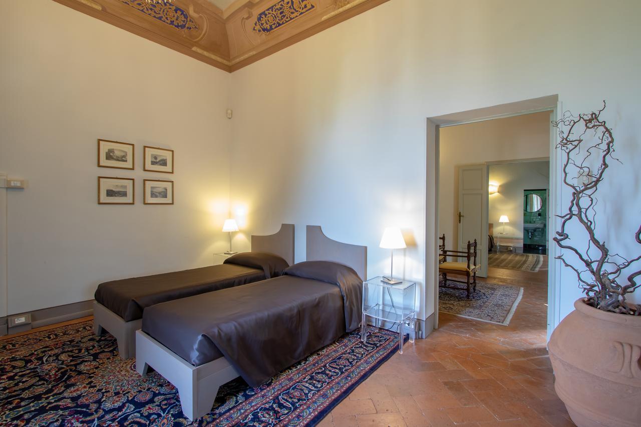 Villa Alta - Residenza D'Epoca Con Piscina サン・ジュリアーノ・テルメ エクステリア 写真